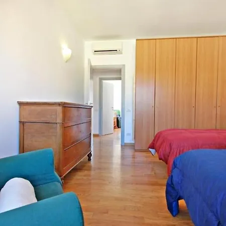 Ostiense Halldis شقة