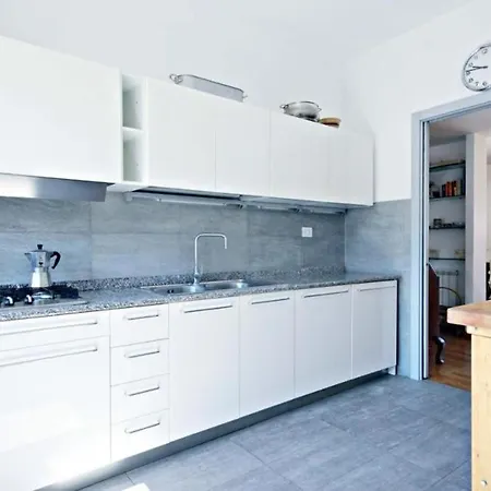 Ostiense Halldis شقة *